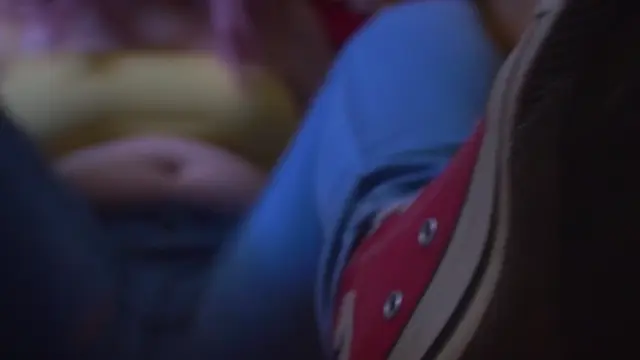 Poster: Larger Than Life – Roommates Revenge