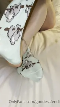 Poster: 224 goddessfendi 2020-12-21-1494699493-I wanna do a fj in socks like this sooo bad. I did let my client cum on them tho . Wanna see Poster: 224 goddessfendi 2020-12-21-1494699493-I wanna do a fj in socks like this sooo bad. I did let my client cum on them tho . Wanna see
