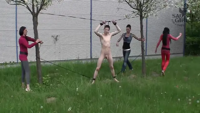 Poster: Sadistic Girls – Chantal, Miss Jane, Sweetbaby, Medina – Ballbusting for the new money slave